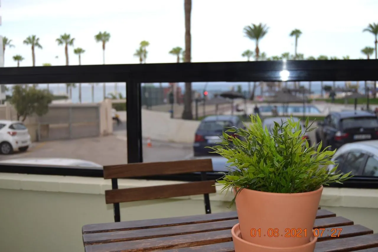 Aloha Beach Estudio Nuevo Jacuzzi Frente Al Mar 0*, Benalmádena Spanien