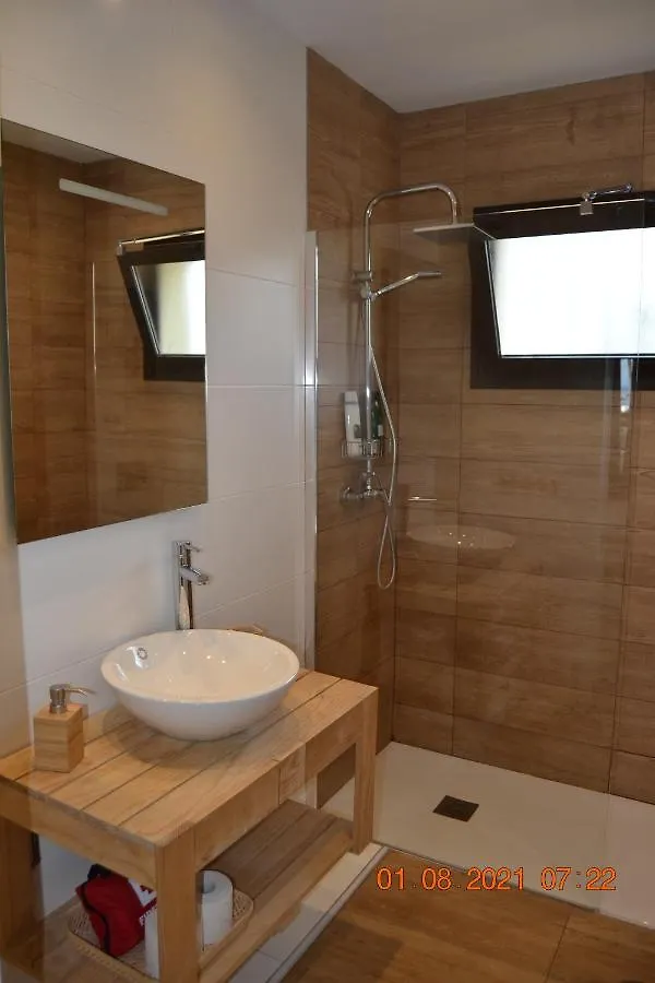 Aloha Beach Estudio Nuevo Jacuzzi Frente Al Mar Apartamento Benalmádena